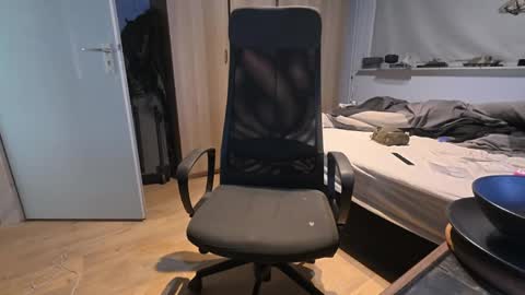 Joebro online show from April 2026 12:52:02 PM