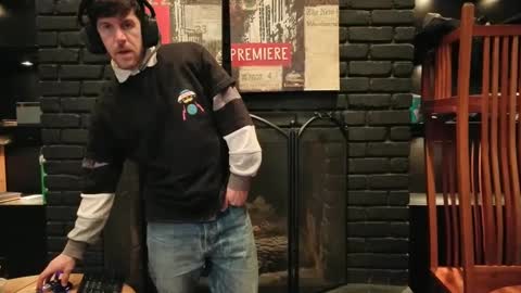 Snapshot of girthwayne chatting on December 2024 12:33:01 AM croyal09 online show from December 2024 12:33:01 AM