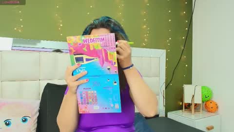 Gisell online show from October 2025 12:13:02 PM