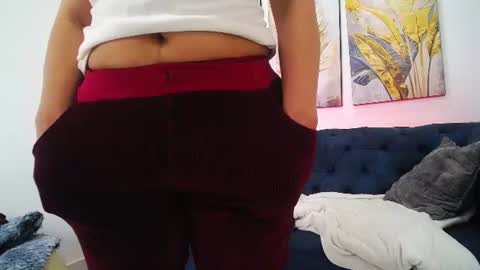 Snapshot of giselle_beaufort chatting on July 2026 08:02:01 PM giselle_beaufort online show from July 2026 08:02:01 PM