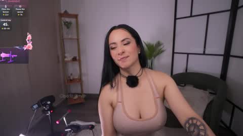 Giselle online show from April 2026 05:55:01 PM