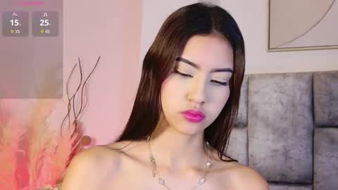 giselleclair online show from November 2025 12:04:01 PM