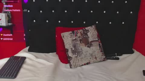 Gissell Saenz online show from February 2025 01:11:01 AM