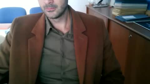 Snapshot of giuseppevai1 chatting on October 2025 08:36:01 AM giuseppevai1 online show from October 2025 08:36:01 AM