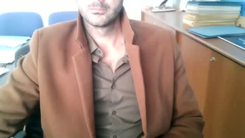 giuseppevai1 online show from October 2025 10:33:02 AM