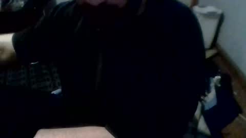 Snapshot of givr6inches chatting on February 2025 11:05:01 PM e-Bizl online show from February 2025 11:05:01 PM