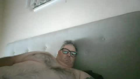 Snapshot of gixxer06 chatting on May 2026 10:29:01 PM bi Gixxer online show from May 2026 10:29:01 PM