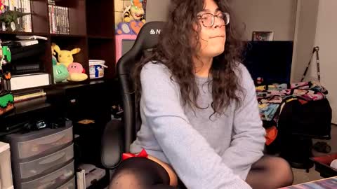 glaceon9 online show from November 2025 01:33:02 PM