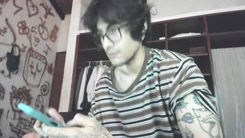 Snapshot of gladiattoor chatting on January 2025 03:13:01 PM edward online show from January 2025 03:13:01 PM