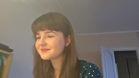 Mia online show from July 2026 10:39:01 AM