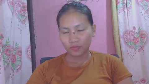 Snapshot of glamgoddess23 chatting on October 2025 01:33:02 PM glamgoddess23 online show from October 2025 01:33:02 PM