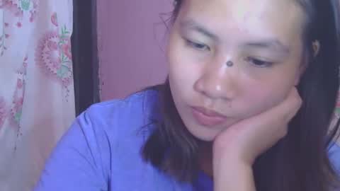 Snapshot of glamgoddess23 chatting on October 2025 12:44:01 AM glamgoddess23 online show from October 2025 12:44:01 AM