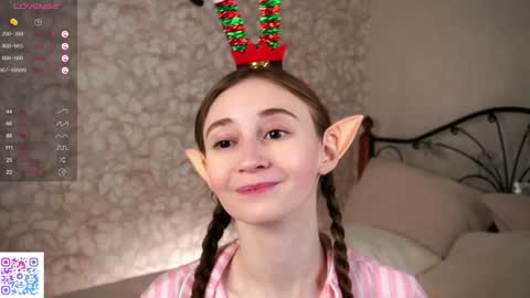 Snapshot of glennabardy chatting on December 2024 04:20:01 PM Sandra online show from December 2024 04:20:01 PM