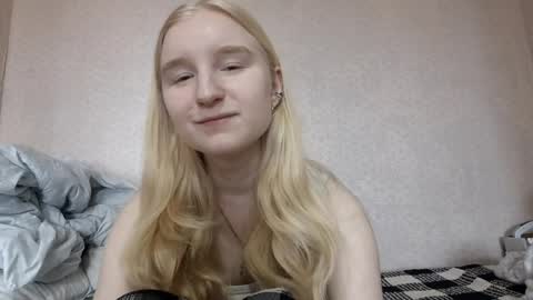 Laura online show from April 2026 07:06:01 AM