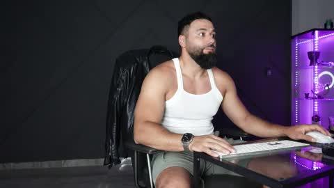 Matthew .. for short call me Matt online show from May 2026 10:41:02 PM