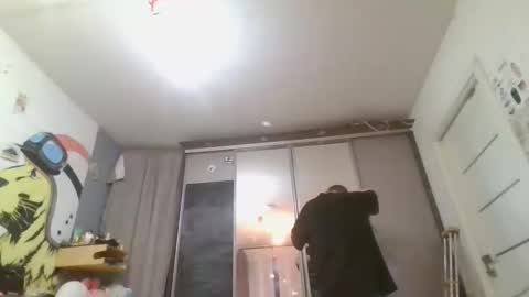 Snapshot of glitter_doll chatting on January 2025 01:41:02 PM glitter_doll online show from January 2025 01:41:02 PM