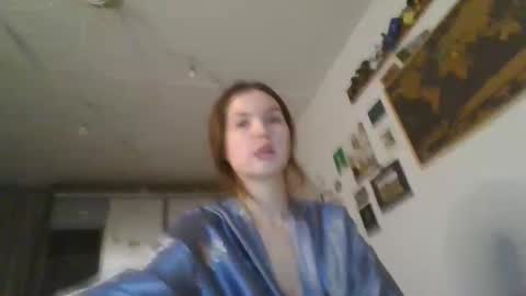 Snapshot of glitter_doll chatting on February 2025 02:44:01 PM glitter_doll online show from February 2025 02:44:01 PM