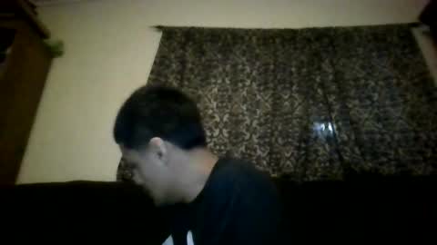 glly444 online show from April 2026 10:39:02 AM