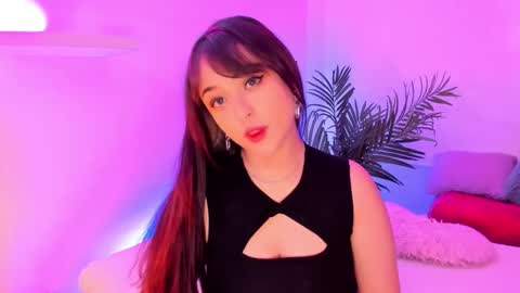 Mimi online show from January 2026 06:00:02 PM