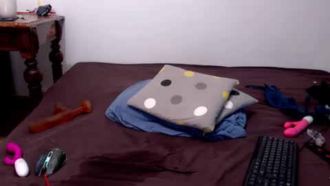 Snapshot of gloryloli chatting on January 2025 04:41:01 PM Tanya online show from January 2025 04:41:01 PM