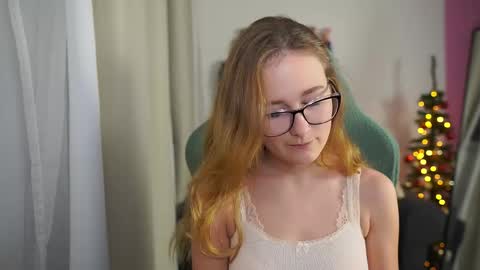 Monica online show from December 2025 09:18:01 AM