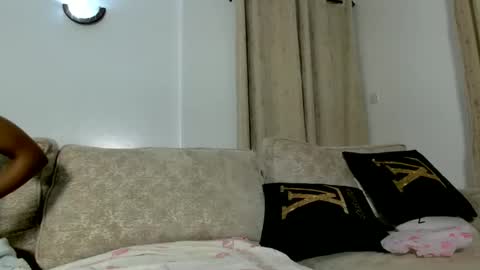 Snapshot of glossybae chatting on November 2025 08:08:01 PM glossybae online show from November 2025 08:08:01 PM