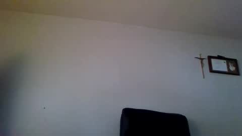 gmang4242 online show from March 2026 06:44:01 PM