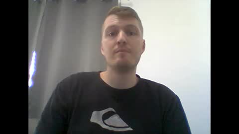 Snapshot of gmonay1331 chatting on September 2025 06:32:02 PM gmonay1331 online show from September 2025 06:32:02 PM