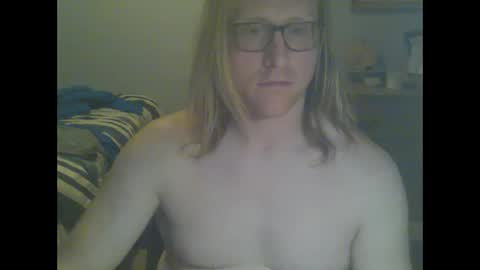 Snapshot of gnger31foru chatting on December 2024 01:29:01 AM Steven Meadow online show from December 2024 01:29:01 AM