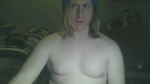 Snapshot of gnger31foru chatting on December 2024 12:09:02 AM Steven Meadow online show from December 2024 12:09:02 AM