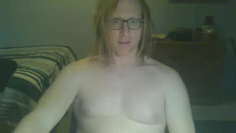 Snapshot of gnger31foru chatting on January 2025 03:00:02 AM Steven Meadow online show from January 2025 03:00:02 AM