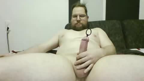 gnik_labinnah online show from March 2026 05:06:02 PM