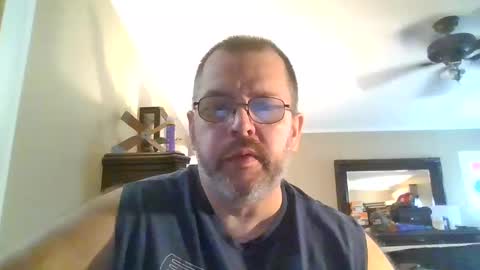 Snapshot of gobey33 chatting on September 2025 07:50:01 PM IDKIDCIDGAF online show from September 2025 07:50:01 PM