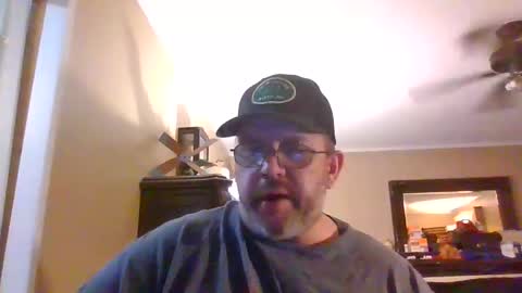 Snapshot of gobey33 chatting on October 2025 05:16:02 AM IDKIDCIDGAF online show from October 2025 05:16:02 AM