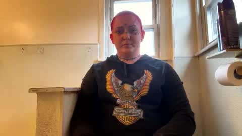 goddess182002 online show from October 2025 04:55:01 PM