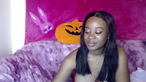 Snapshot of goddess_aaliyah chatting on December 2024 06:16:01 PM goddess_aaliyah online show from December 2024 06:16:01 PM
