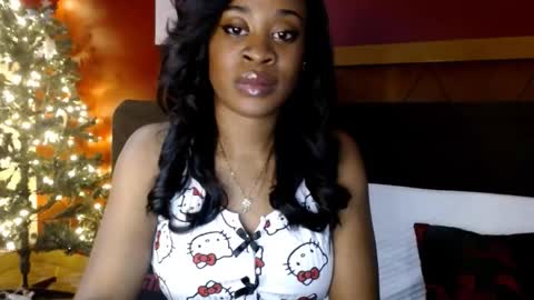 Snapshot of goddess_aaliyah chatting on December 2025 03:18:02 PM goddess_aaliyah online show from December 2025 03:18:02 PM