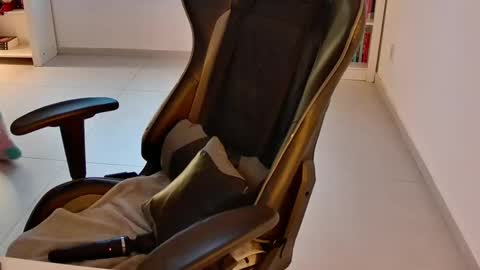 Fauna online show from September 2025 08:31:02 PM