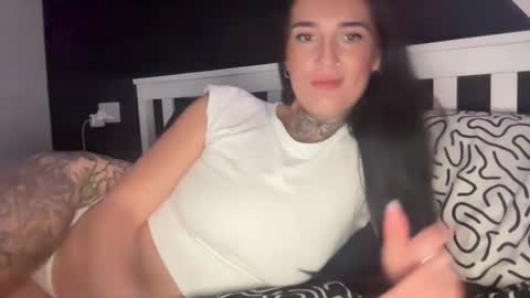 Snapshot of goddess_cleo444 chatting on November 2025 01:11:02 PM Cleo online show from November 2025 01:11:02 PM