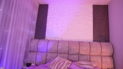 Snapshot of goddess_eli77 chatting on May 2026 03:13:01 AM goddess_eli77 online show from May 2026 03:13:01 AM