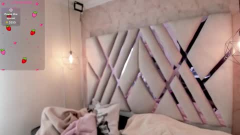 M A R T I N A  online show from February 2026 12:23:02 PM