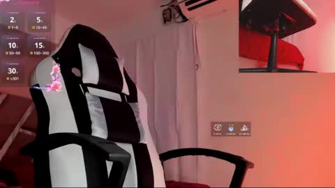 Snapshot of goddess_valen chatting on June 2026 10:47:01 PM goddess_valen online show from June 2026 10:47:01 PM