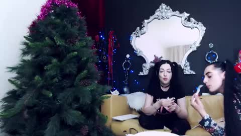 Snapshot of goddessgeorgia chatting on December 2024 06:41:02 PM Goddess Georgia online show from December 2024 06:41:02 PM