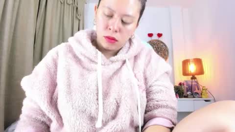 Goddess Jessica and slave Roger online show from October 2025 05:15:02 AM