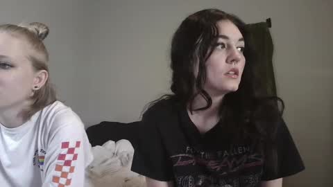 Snapshot of goddessshadowraven chatting on December 2024 02:28:01 PM Goddess Raven online show from December 2024 02:28:01 PM