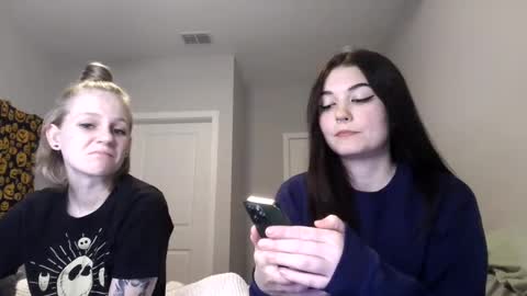 Snapshot of goddessshadowraven chatting on January 2025 11:48:01 PM Goddess Raven online show from January 2025 11:48:01 PM