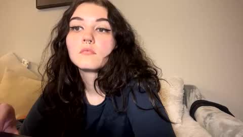 Snapshot of goddessshadowraven chatting on March 2025 01:42:02 AM Goddess Raven online show from March 2025 01:42:02 AM