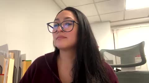 Snapshot of goddessxxrosexx chatting on December 2024 12:18:01 AM GoddessxxRosexx online show from December 2024 12:18:01 AM