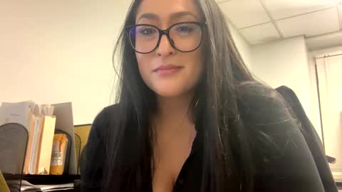 Snapshot of goddessxxrosexx chatting on January 2025 01:58:02 AM GoddessxxRosexx online show from January 2025 01:58:02 AM