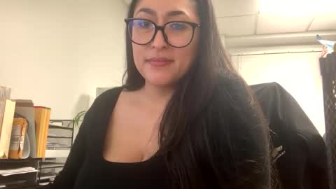 Snapshot of goddessxxrosexx chatting on January 2025 01:11:01 AM GoddessxxRosexx online show from January 2025 01:11:01 AM